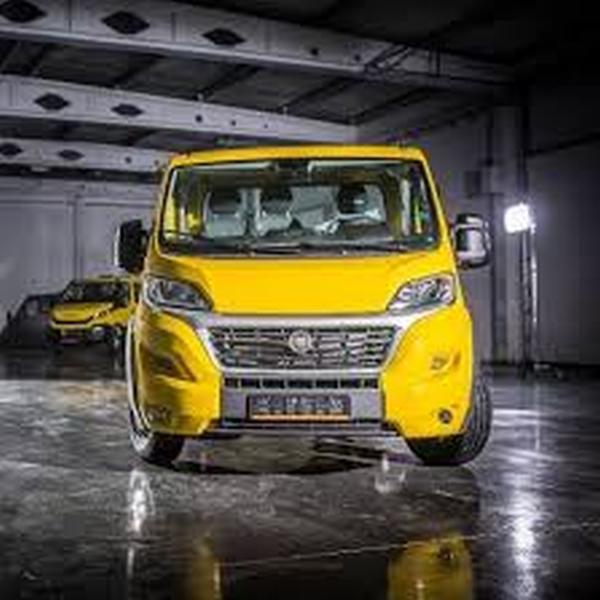 Piła odżywienie brwi Piła odżywienie brwi